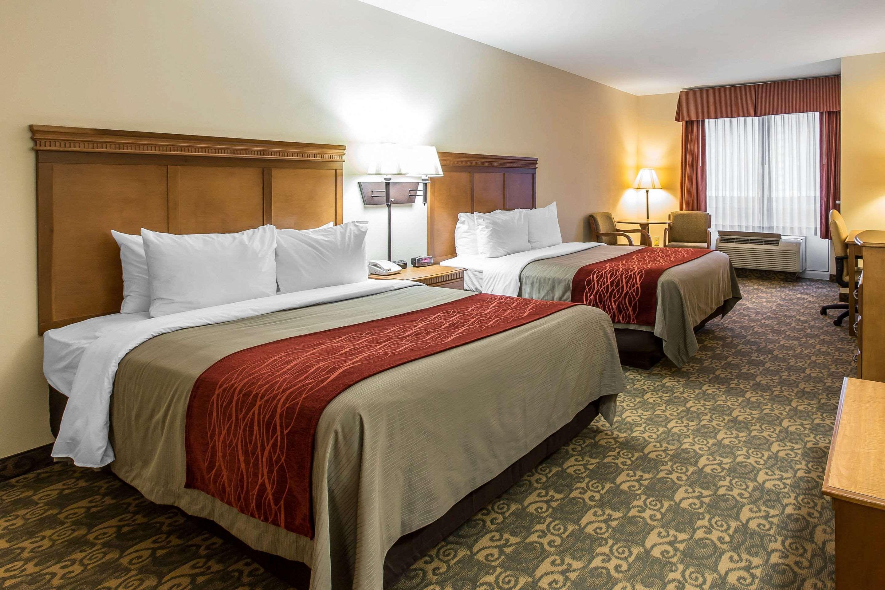 Comfort Inn & Suites Tifton Buitenkant foto
