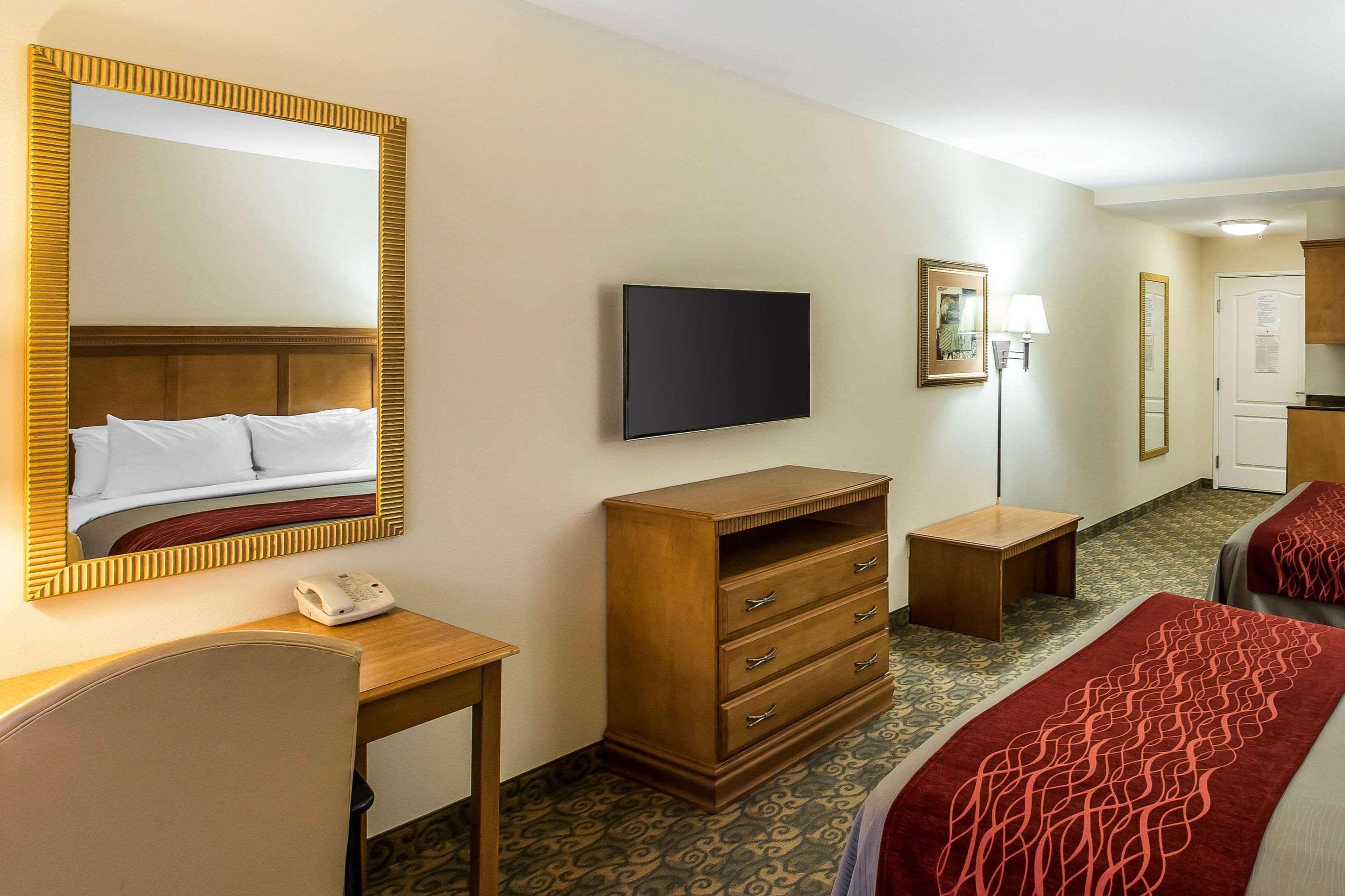 Comfort Inn & Suites Tifton Buitenkant foto