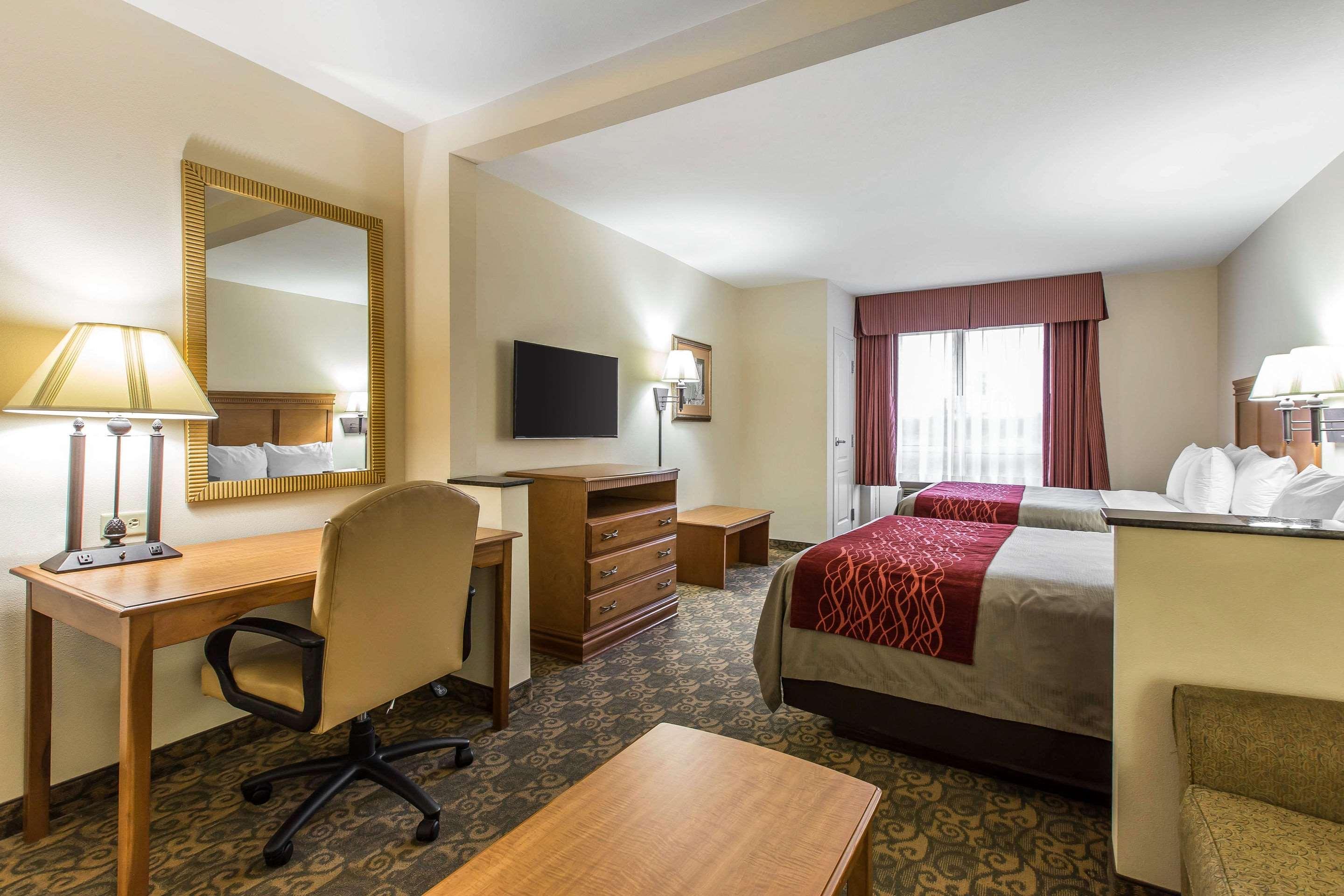 Comfort Inn & Suites Tifton Buitenkant foto