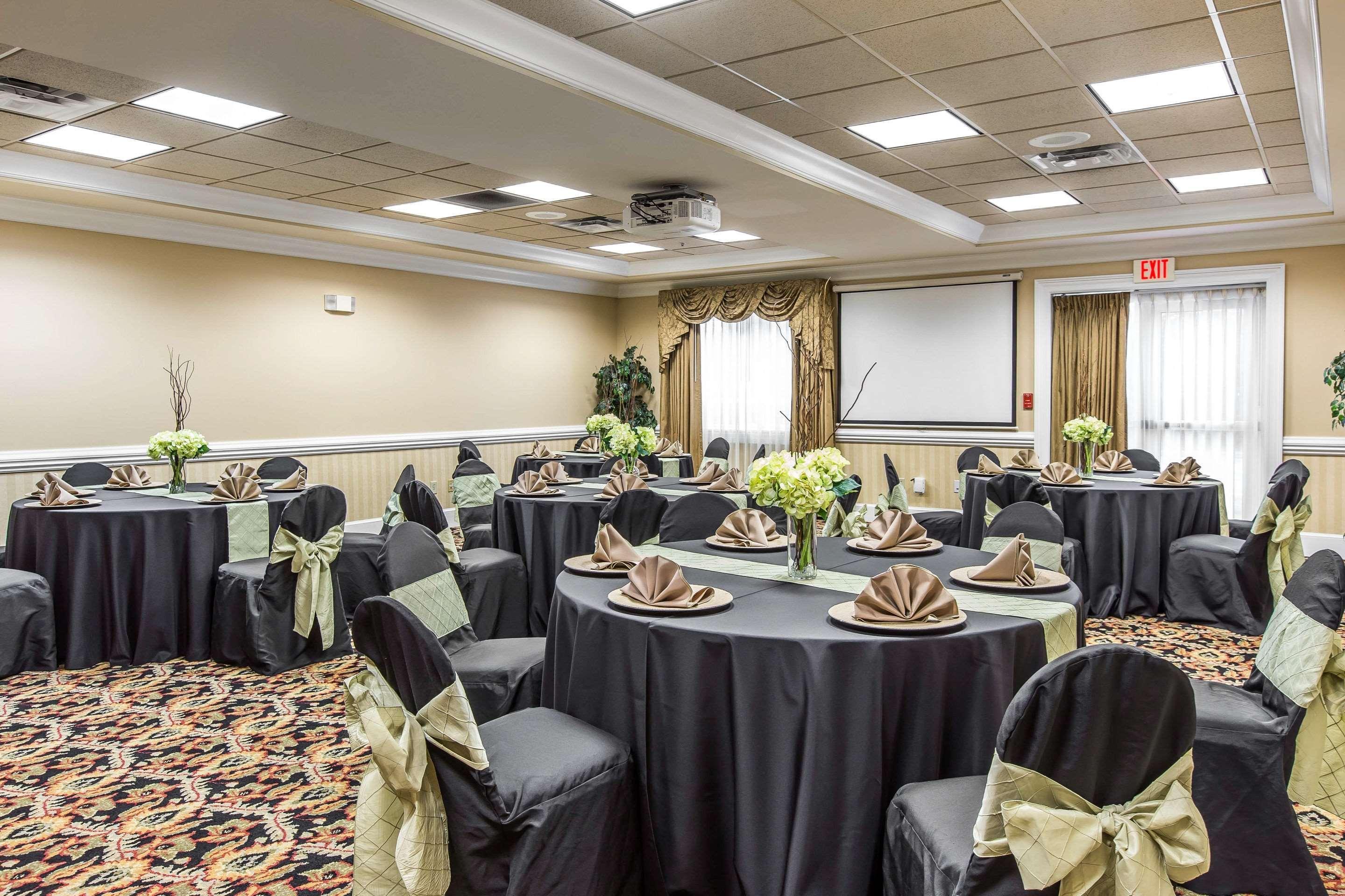 Comfort Inn & Suites Tifton Buitenkant foto