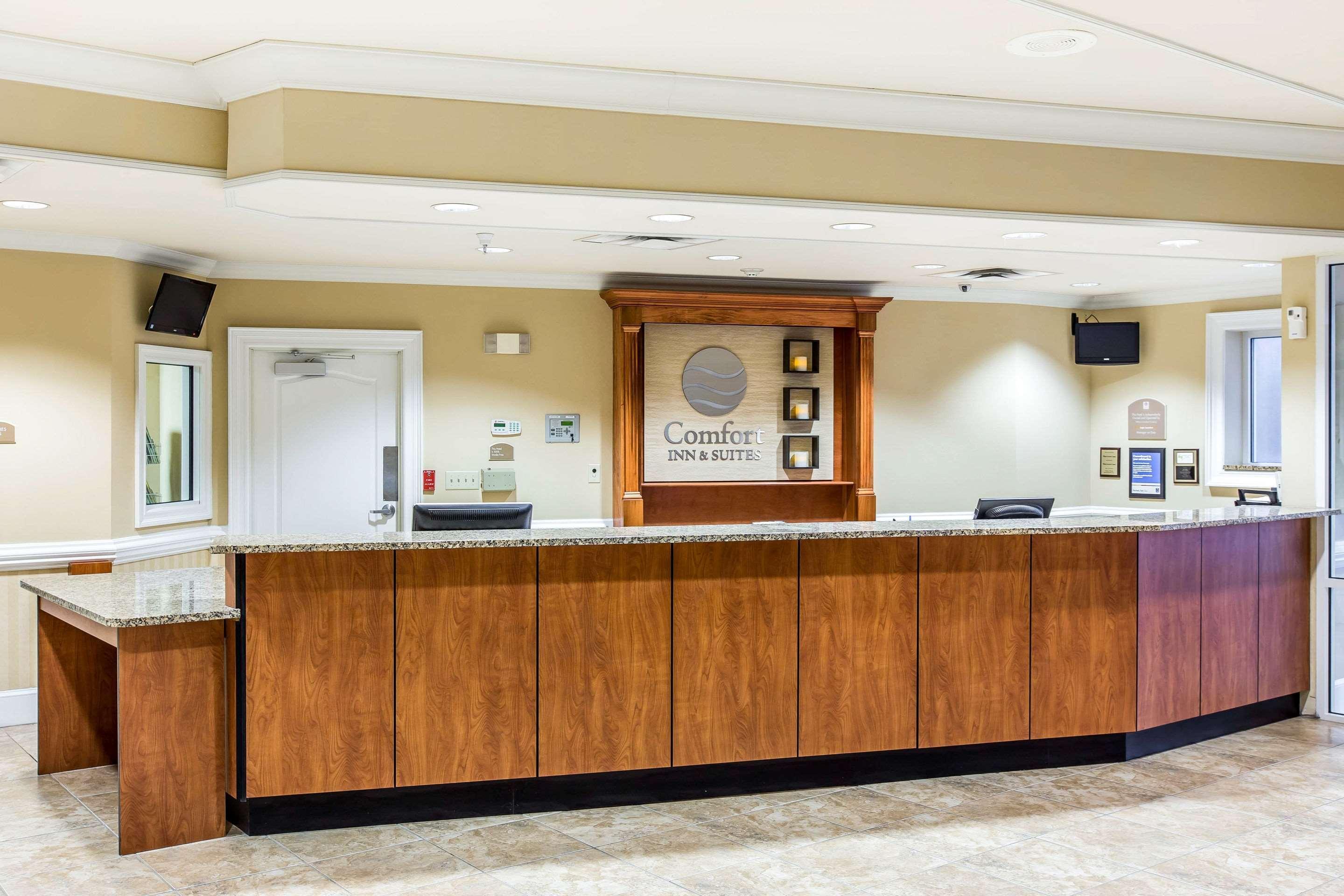 Comfort Inn & Suites Tifton Buitenkant foto