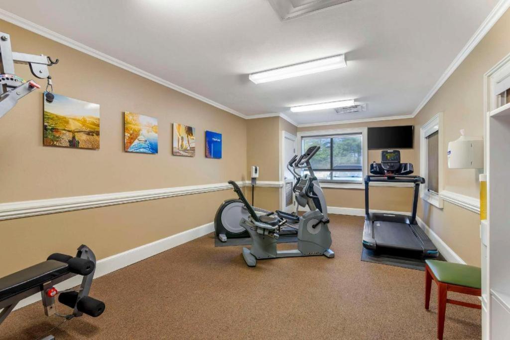 Comfort Inn & Suites Tifton Buitenkant foto